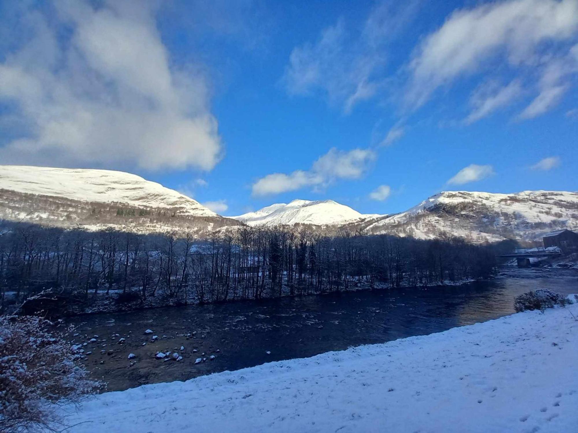 Riverside Pod, West Highland Way Holidays Кінлохлівен Екстер'єр фото